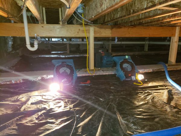 Crawlspace Water Removal in Sedona